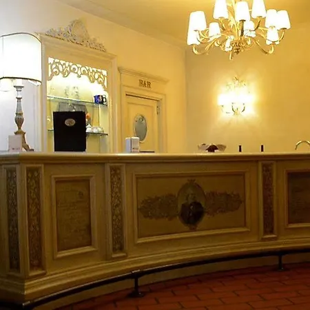 Borgo Il Poeta 4*