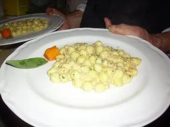 酒店 Borgo Il Poeta 4*